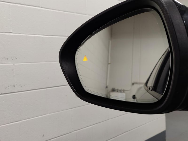 Used 2023 Alfa Romeo Stelvio Sprint AWD w/Sunroof/NavImage 12