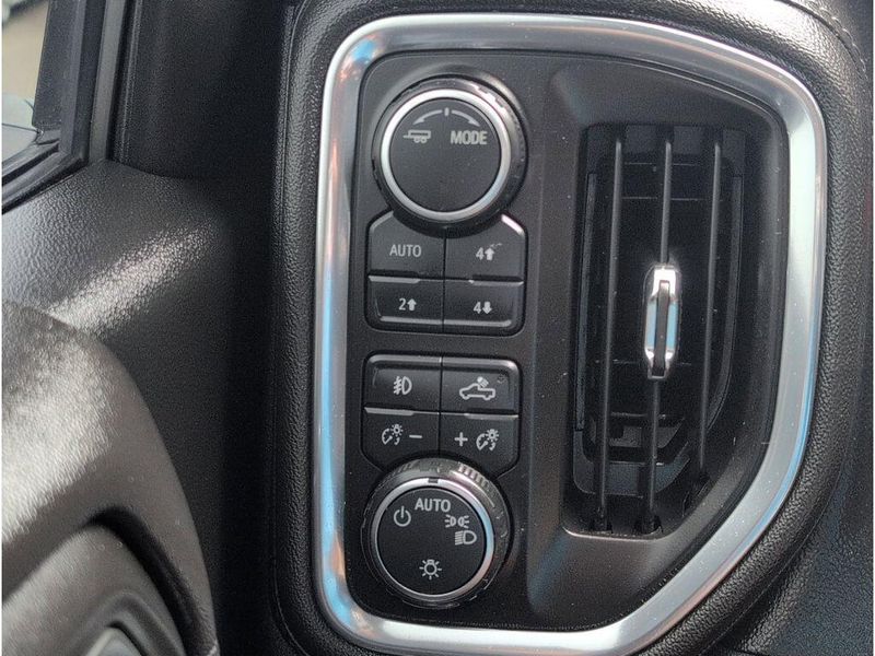 Used 2020 Chevrolet Silverado 1500 RSTImage 27