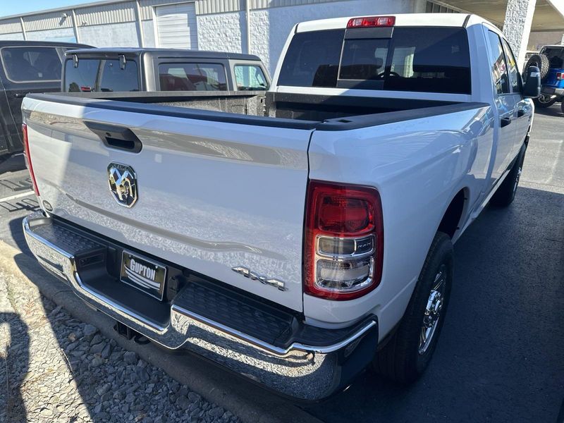 2024 RAM 2500 Tradesman Crew Cab 4x4 6