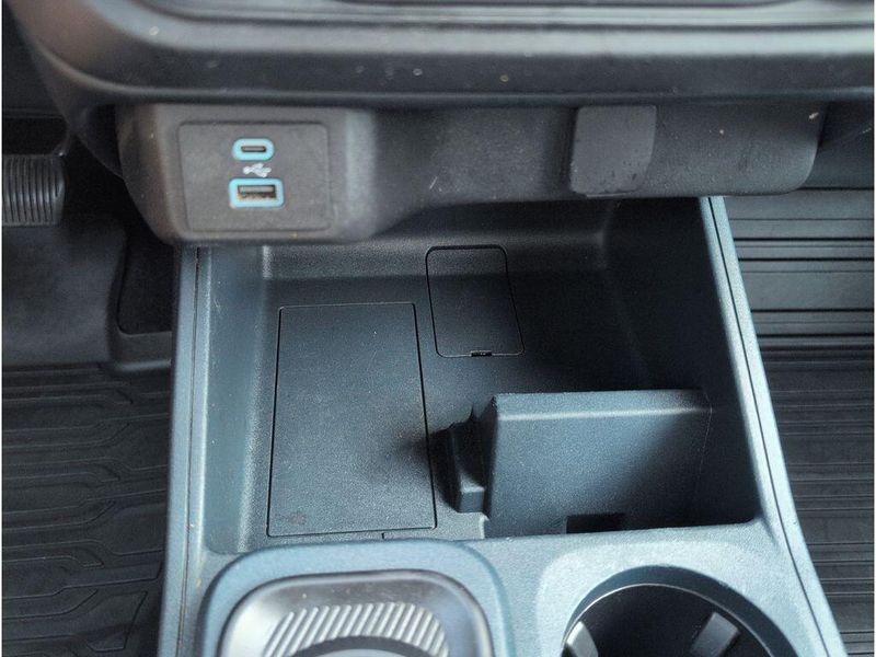 Used 2022 Ford Maverick XLImage 17