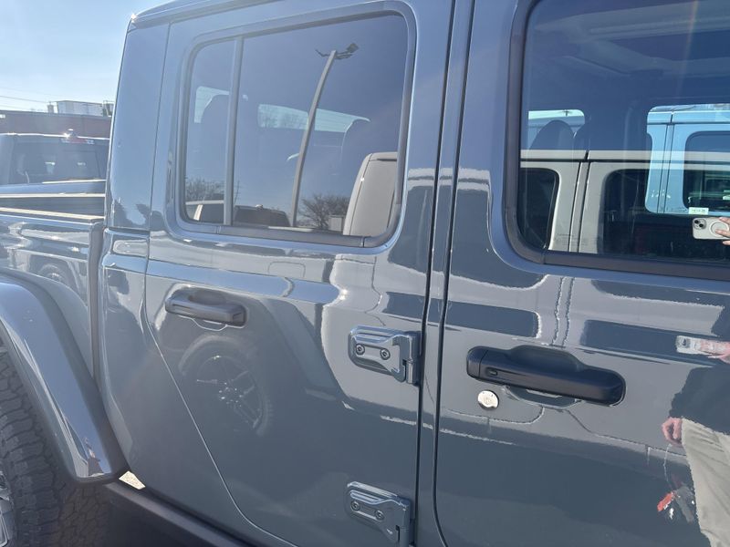 New 2026 Jeep Gladiator Mojave X 4x4Image 5