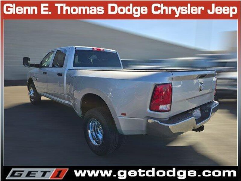 2018 Ram 3500 Tradesman photo 9