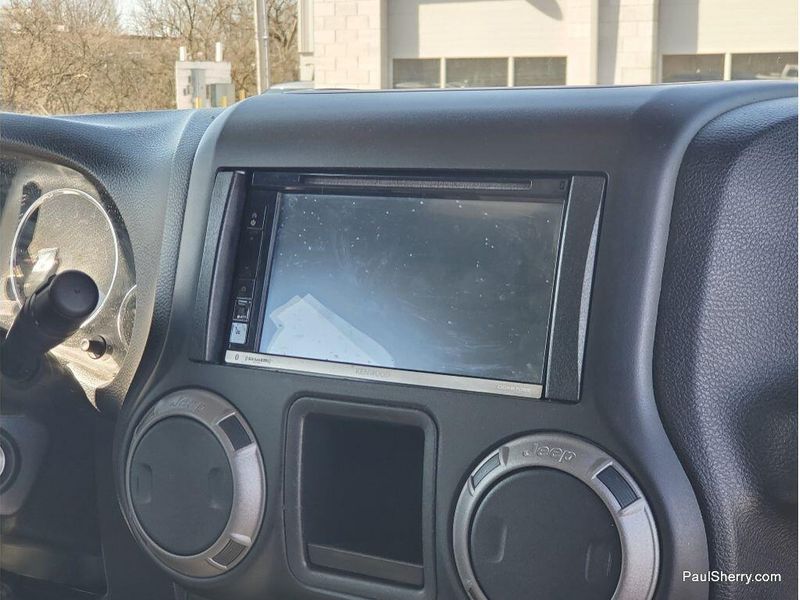 Used 2015 Jeep Wrangler Unlimited Sport