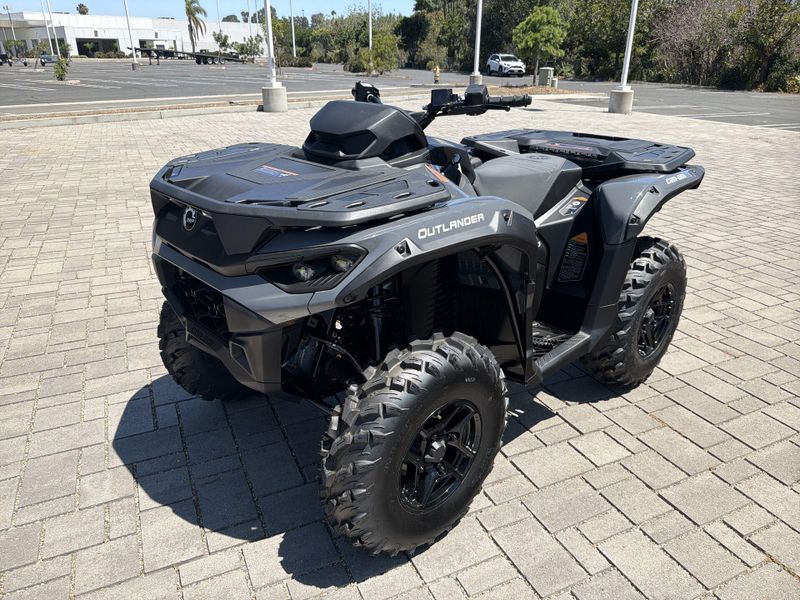 New 2026 Can-Am OUTLANDER DPS 850 Image 13