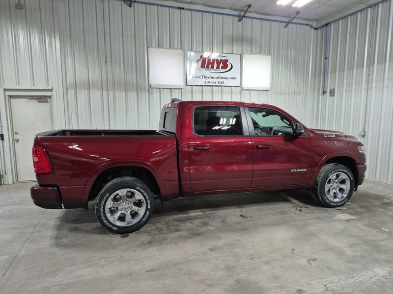 2025 RAM 1500 Big Horn Crew Cab 4x4 5