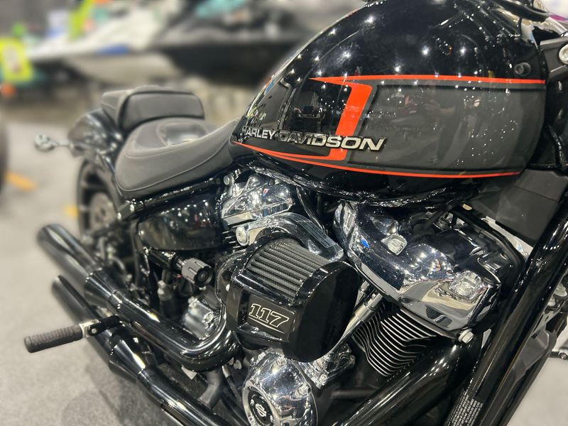 Used 2024 Harley-Davidson Breakout Image 22