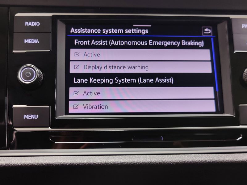 Used 2024 Volkswagen Jetta SE w/SunroofImage 7