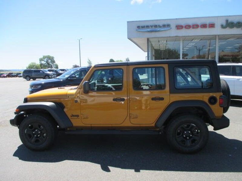 New 2026 Jeep Wrangler 4-door SportImage 11