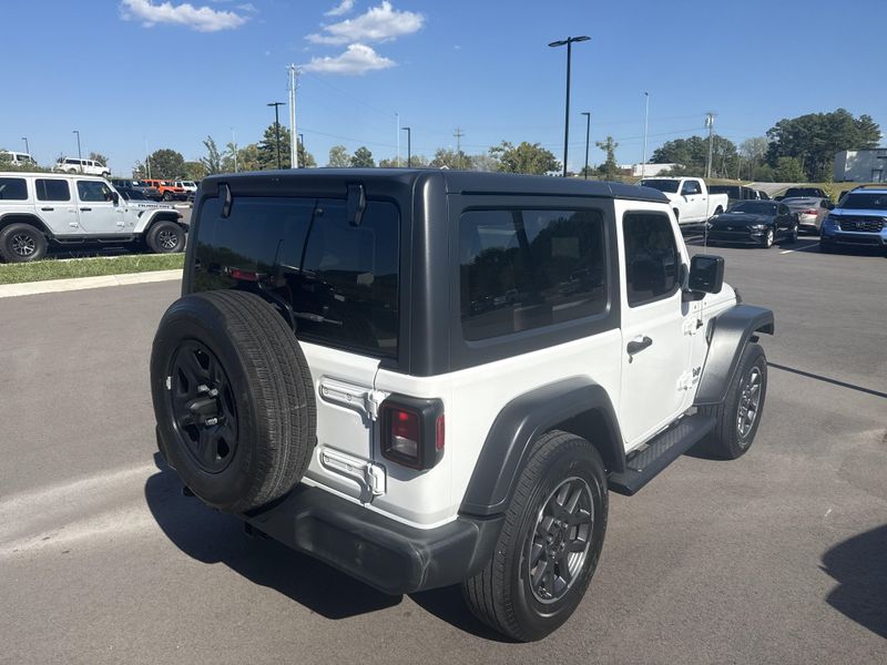 Used 2019 Jeep Wrangler SportImage 3