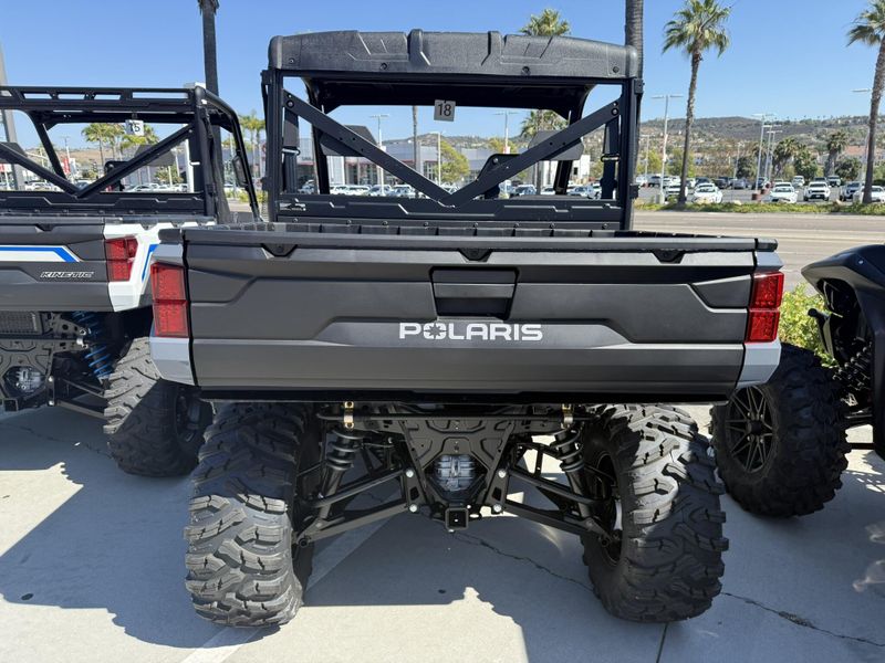 New 2025 Polaris RANGER XP 1000 PREMIUM Image 6