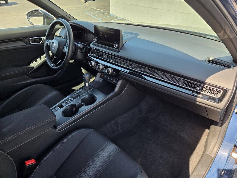 Used 2025 Honda Civic Sedan Sport CVT