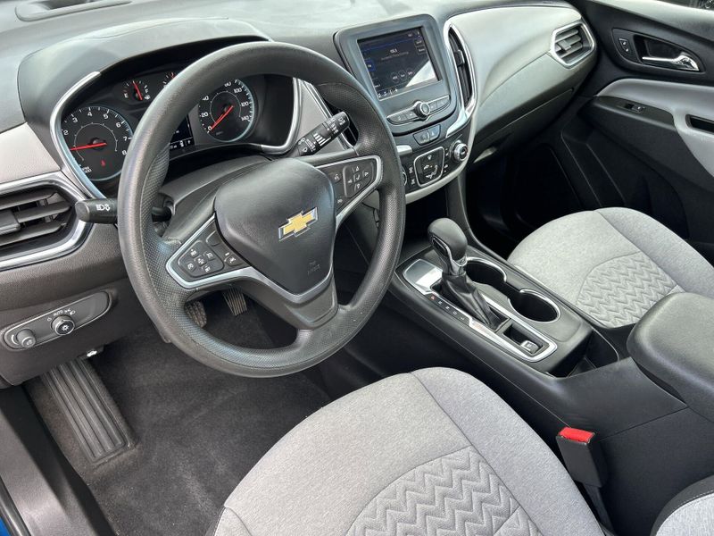 Used 2022 Chevrolet Equinox LSImage 11