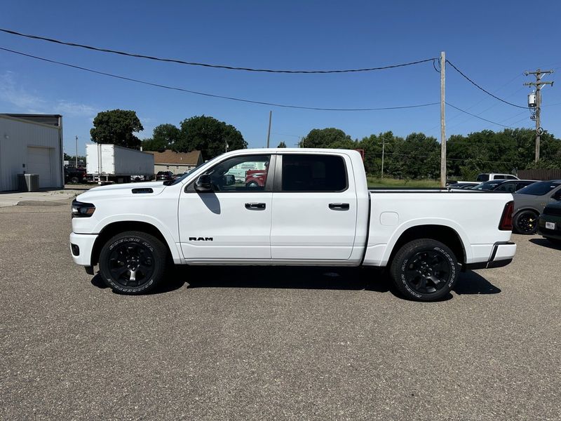 2025 RAM 1500 Big Horn Crew Cab 4x4 5