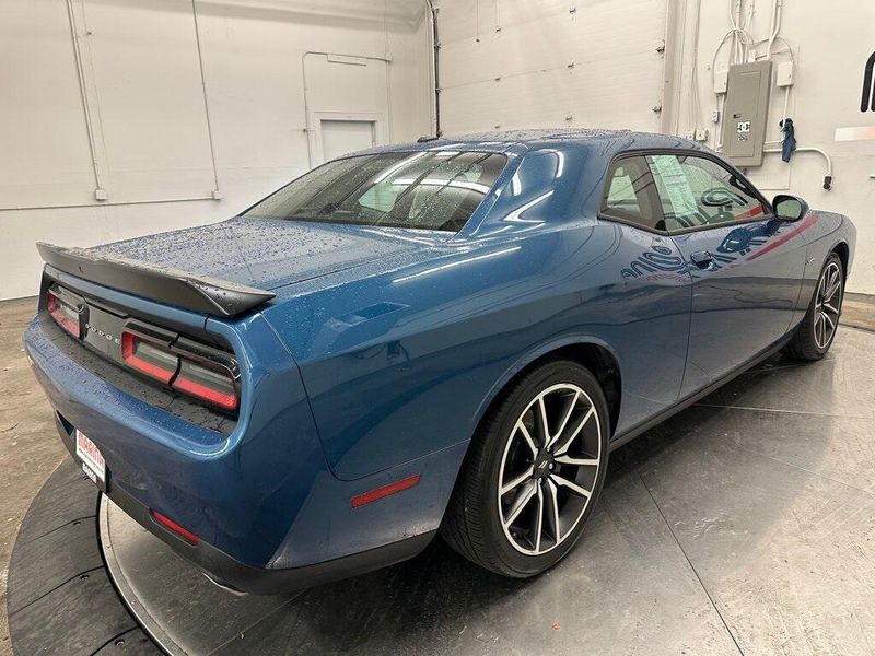 2023 Dodge Challenger R/TImage 13