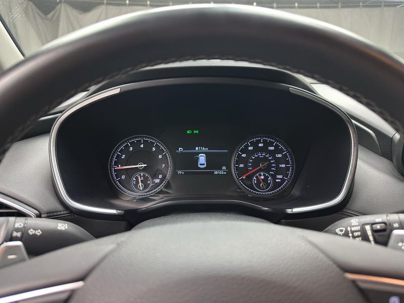 Used 2023 Hyundai Santa Fe SELImage 10