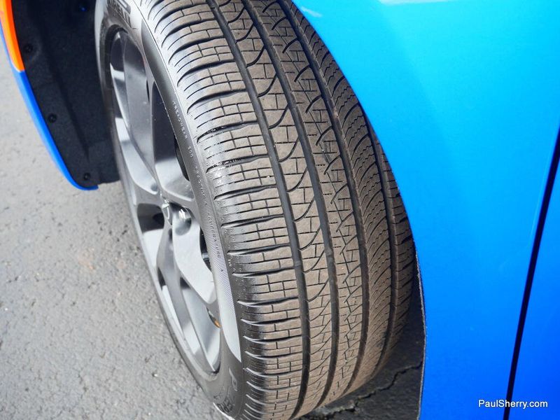 New 2026 Chrysler Pacifica Select