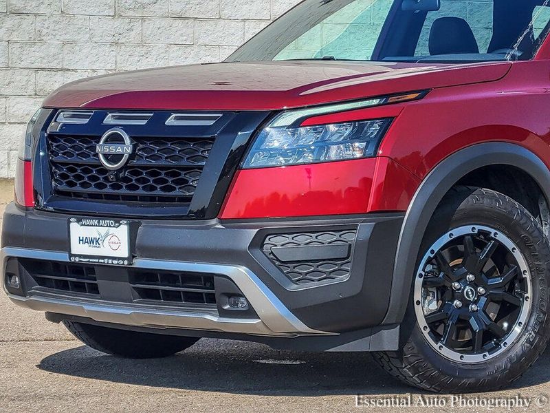 2023 Nissan Pathfinder Rock Creek photo 2