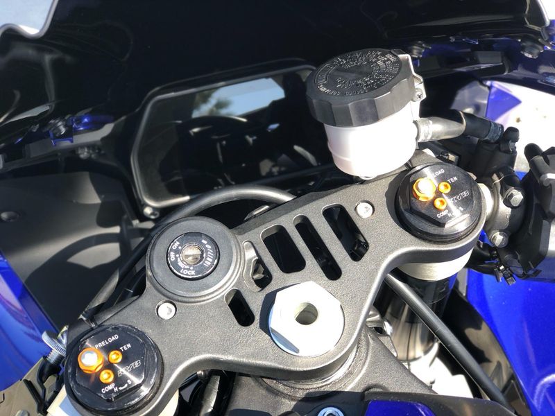 Used 2023 Yamaha YZF-R1 CA Image 12