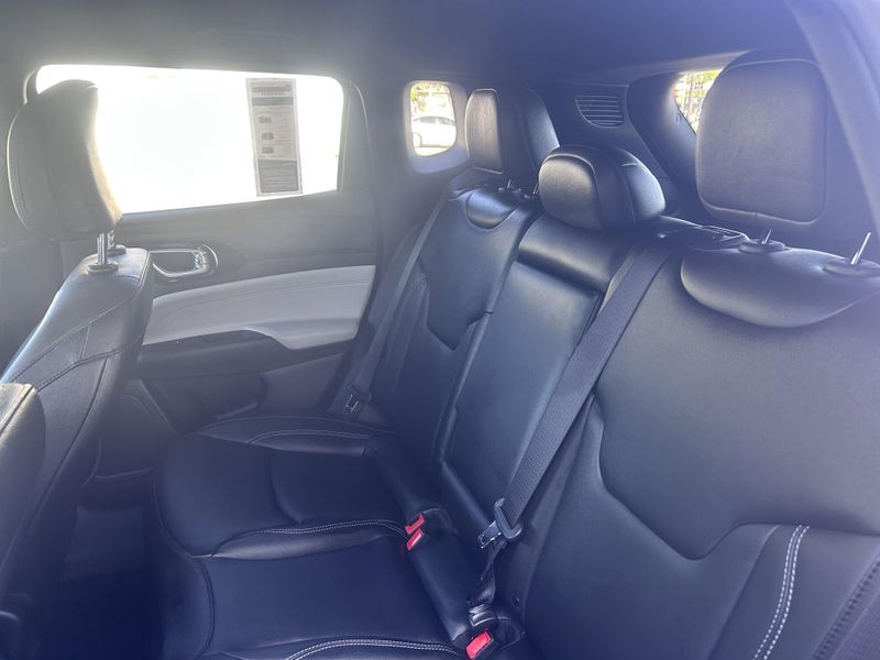 2025 Jeep Compass LimitedImage 12