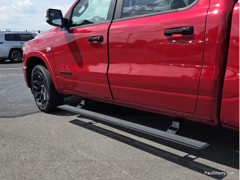 New 2026 RAM 1500 Limited Crew Cab 4x4 5'7' Box