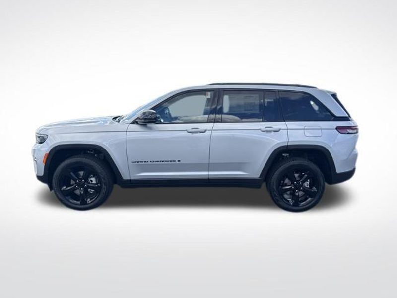 2025 Jeep Grand Cherokee Limited 4x4