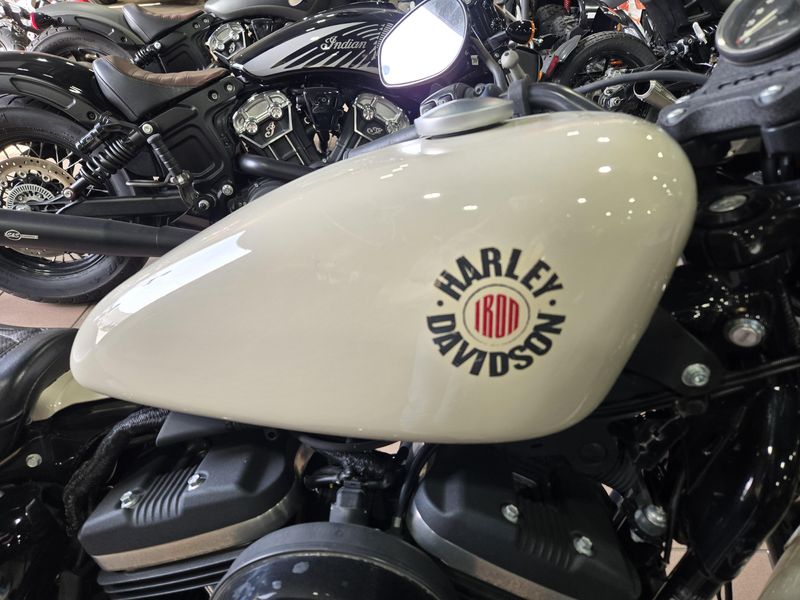 USED 2022 HARLEY SPORTSTER IRON 883 Image 9