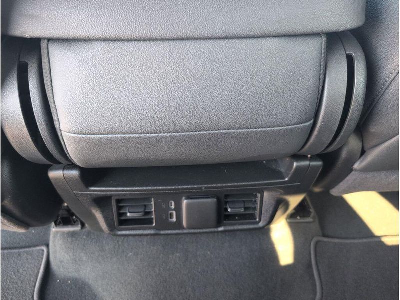 Used 2025 GMC Sierra 1500 SLTImage 35