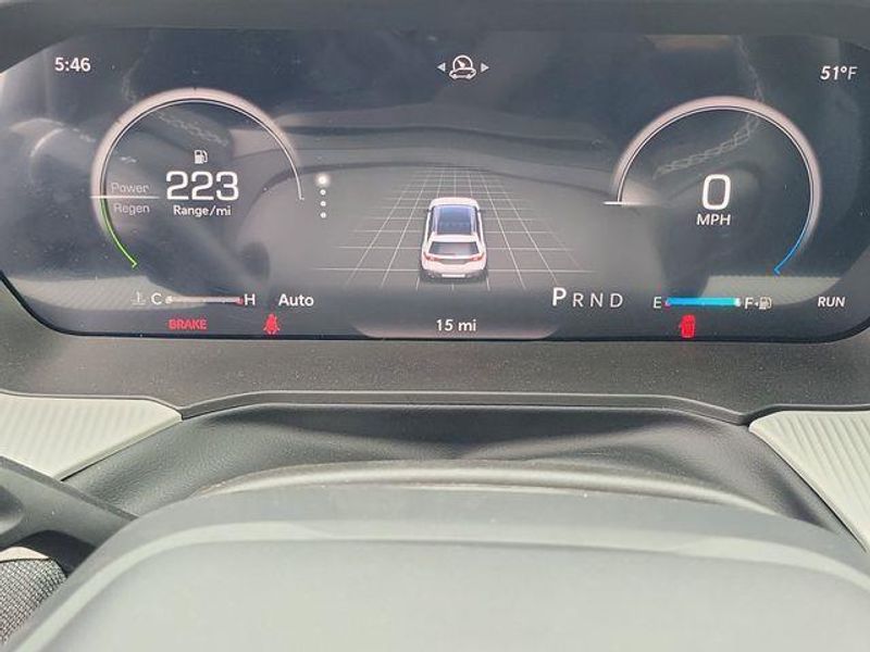 New 2026 Jeep Cherokee Laredo 4x4