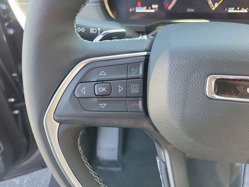 New 2026 Jeep Grand Cherokee L Limited Reserve 4x4