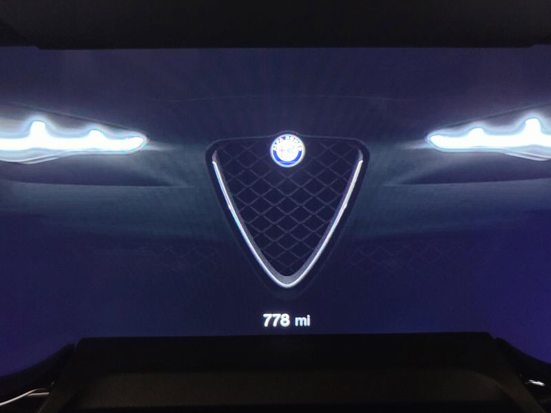 Used 2026 Alfa Romeo Giulia Q4 AWD w/SunroofImage 31