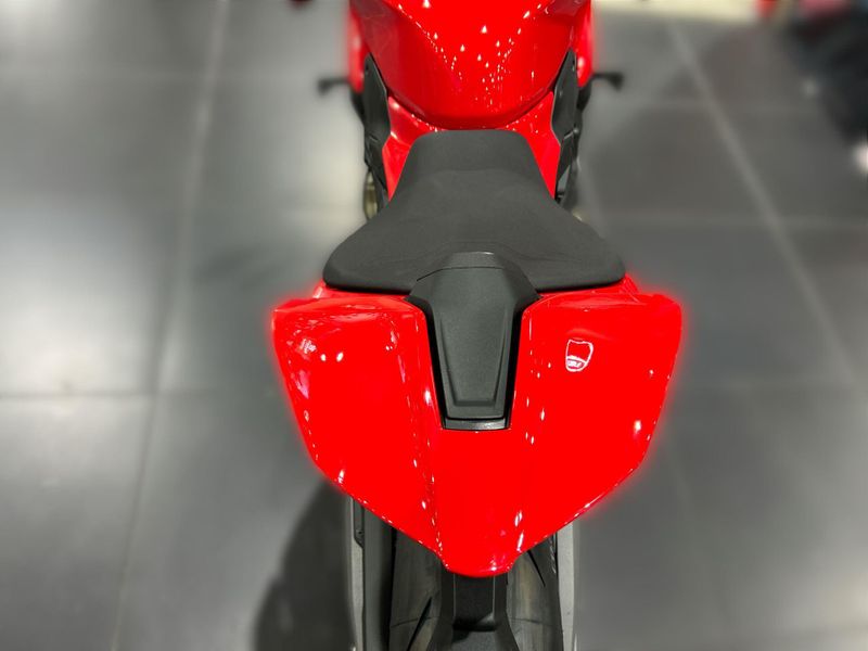 New 2025 Ducati STREETFIGHTER V4 S 3G Image 15