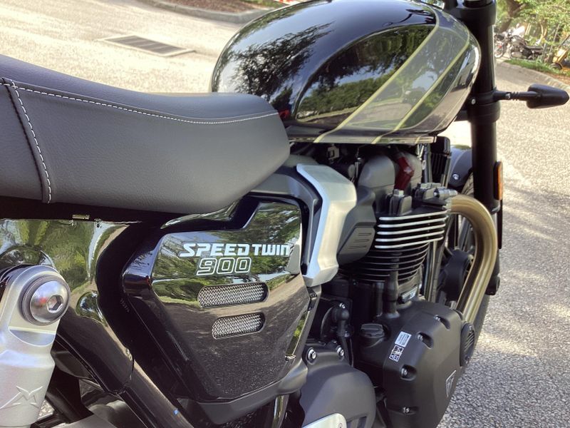 2025 Triumph Speed Twin 900 Base 