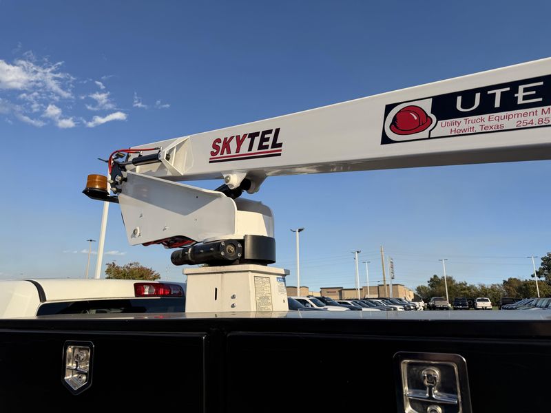 Used 2023 RAM 3500 TradesmanImage 14