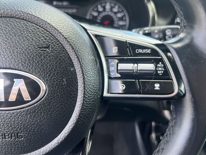 2021 Kia Seltos SXImage 12