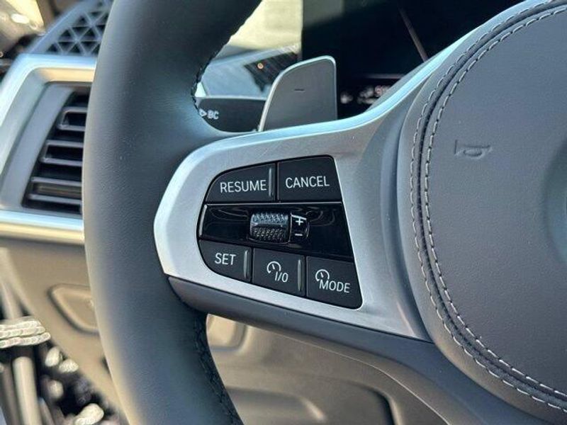 New 2026 BMW X5 xDrive50eImage 22