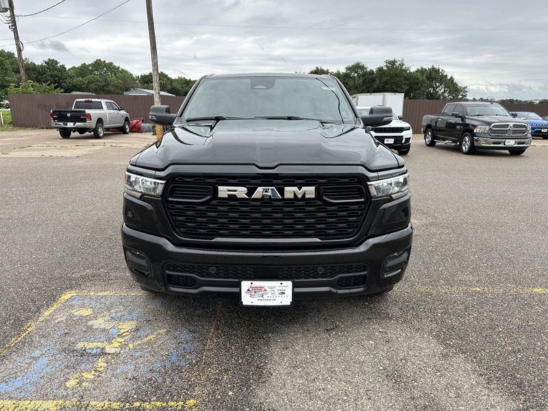 2025 RAM 1500 Big Horn Crew Cab 4x4 5