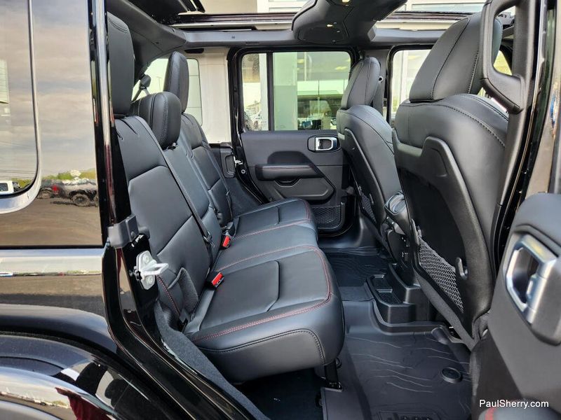 New 2026 Jeep Wrangler 4-door Rubicon X