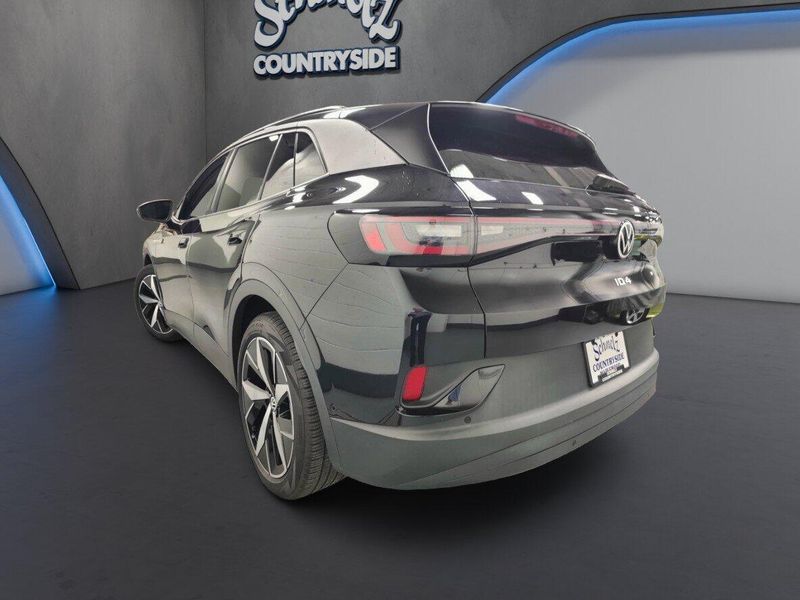 Used 2023 Volkswagen ID.4 S w/Glass RoofImage 10