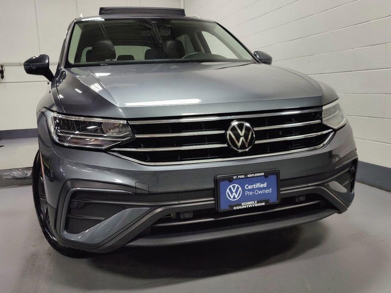 2022 Volkswagen Tiguan SE 4-Motion AWD w/SunroofImage 2