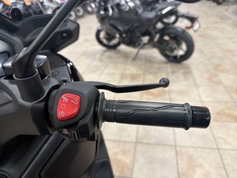 New 2026 Yamaha Xmax Image 24