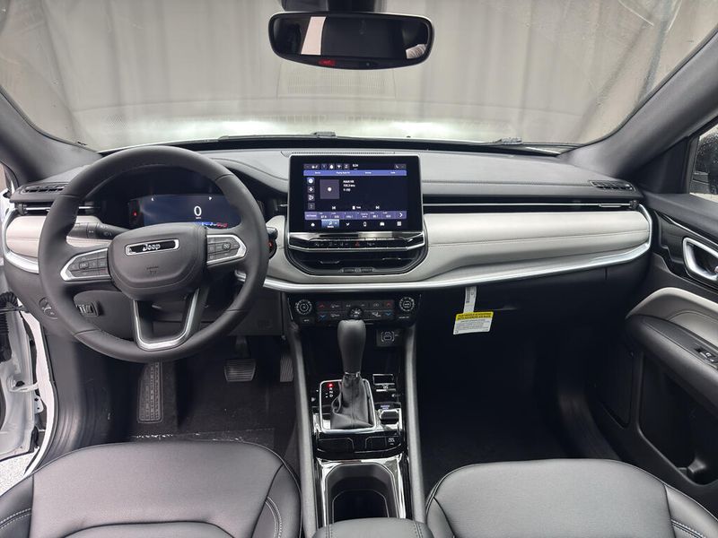 New 2026 Jeep Compass Limited 4x4Image 8
