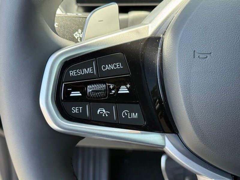 New 2026 BMW 3 Series 330iImage 22