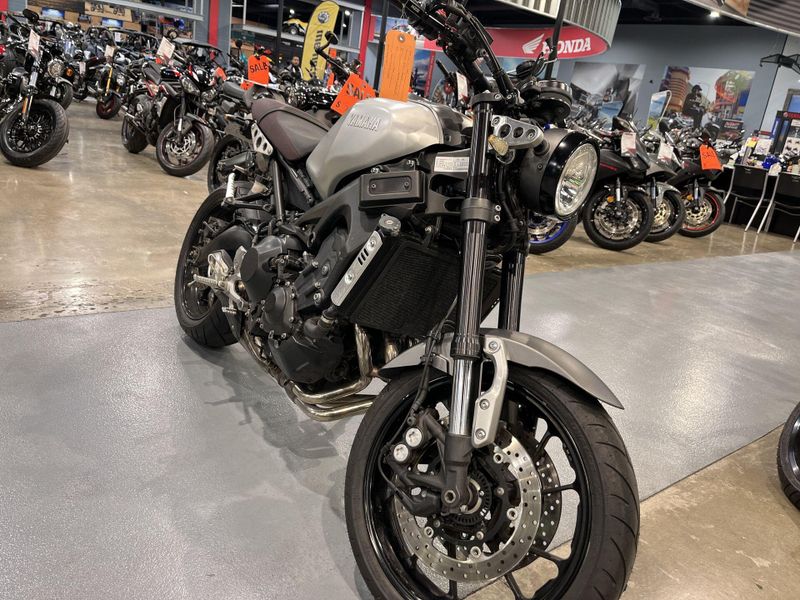 Used 2016 Yamaha XSR900 CA Image 17