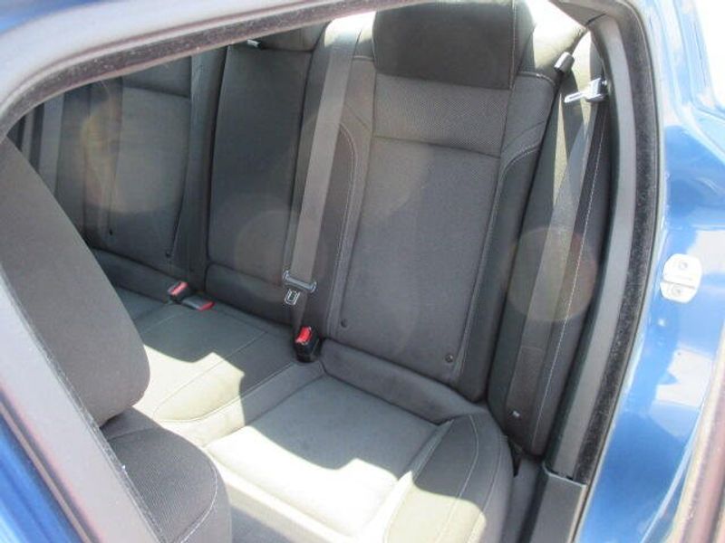 Used 2022 Dodge Charger SXTImage 18