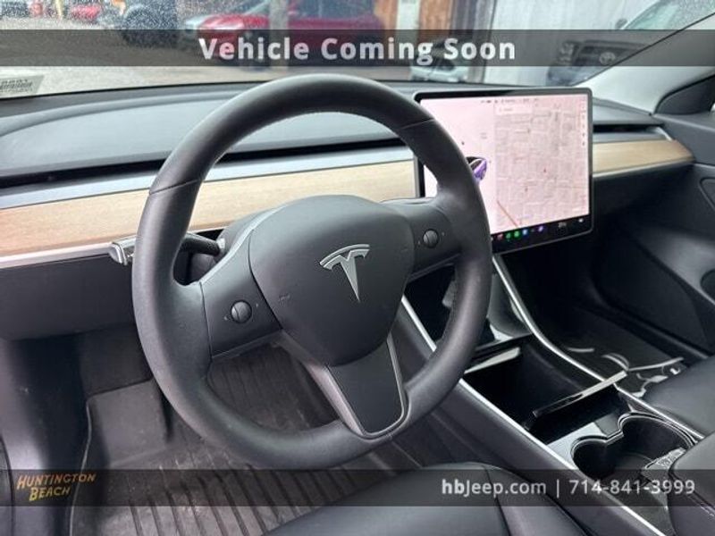 2020 Tesla Model 3 Standard Range PlusImage 10