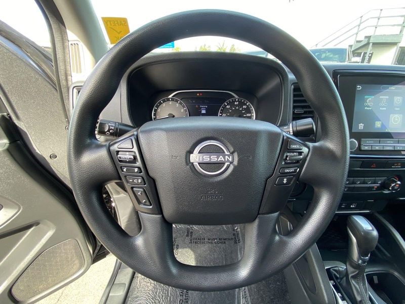 2022 Nissan Frontier SImage 25