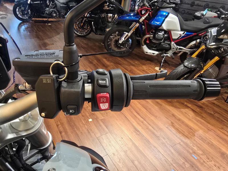 Used 2023 BMW R 1250 R Image 8