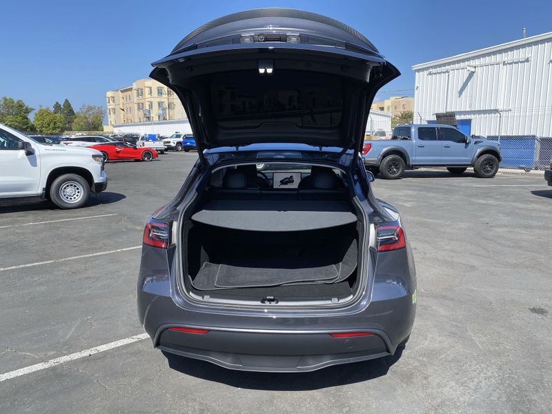 2023 Tesla Model Y PerformanceImage 27