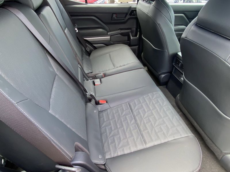 New 2025 Toyota 4Runner TRD Sport PremiumImage 12