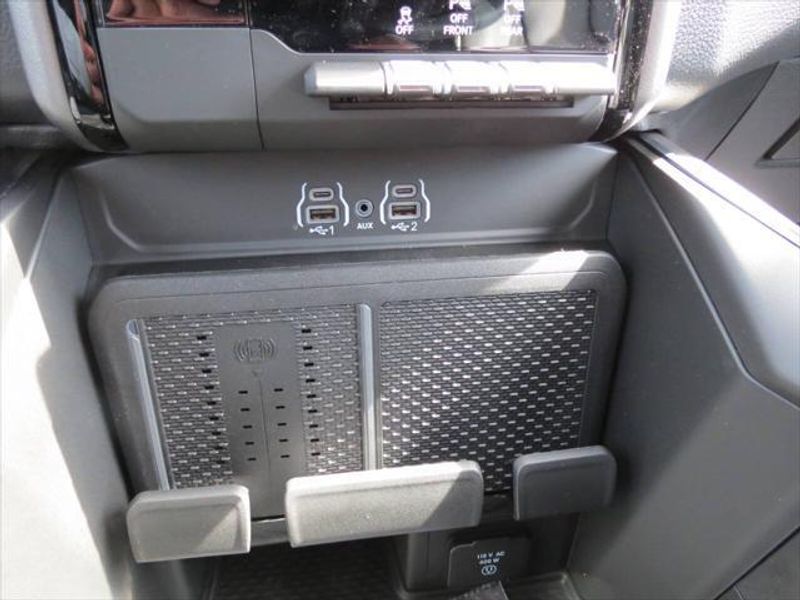 New 2026 RAM 1500 Laramie Crew Cab 4x4 5